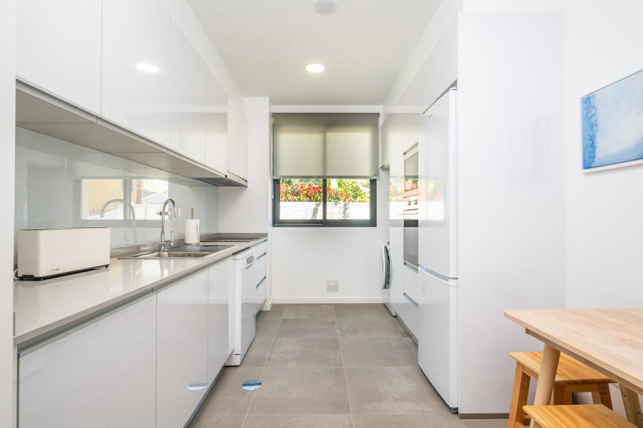 Apartment With Ocean View And Parking Фуншал Екстериор снимка