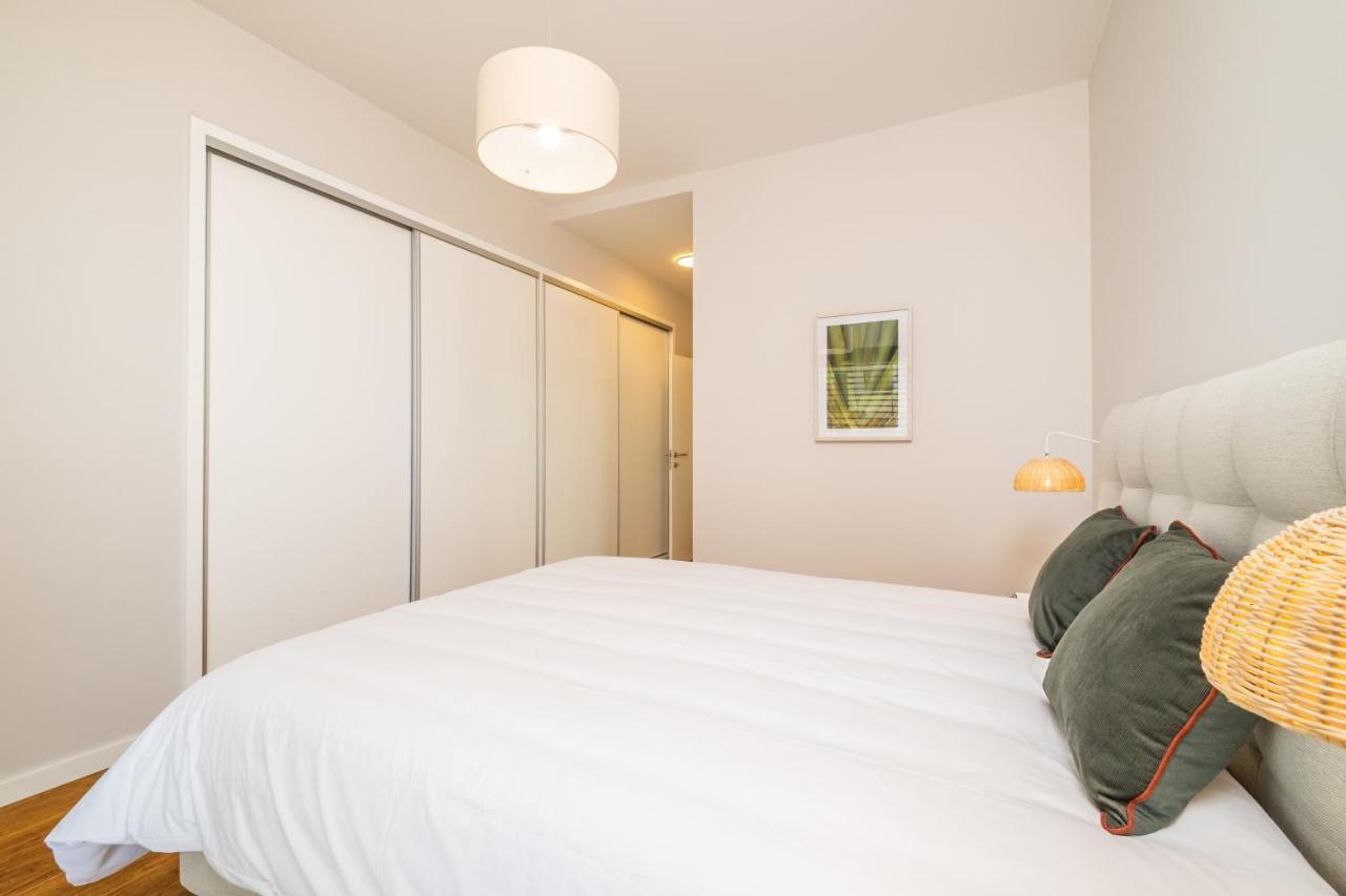 Apartment With Ocean View And Parking Фуншал Екстериор снимка